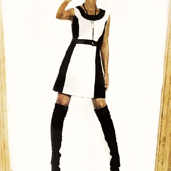 SEDUZIONE Dresses & Skirts - 🌸 SALE ENDS SUN 🌸 NEW SEDUZIONE Black & White Bodice Dress Made in Italy S-M-L